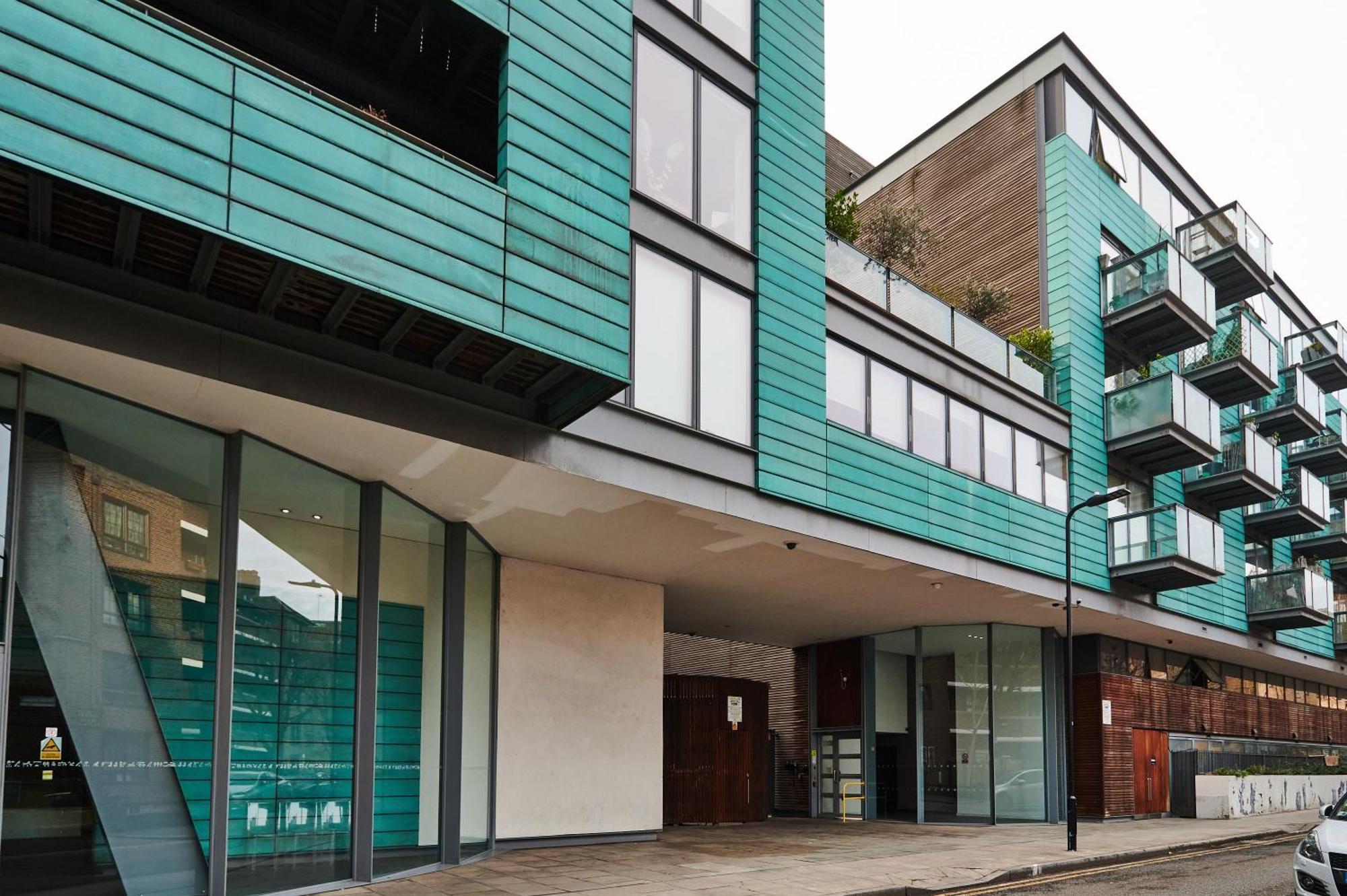 Bright 2 Bedroom Flat In Old Street With Balcony London Exterior photo